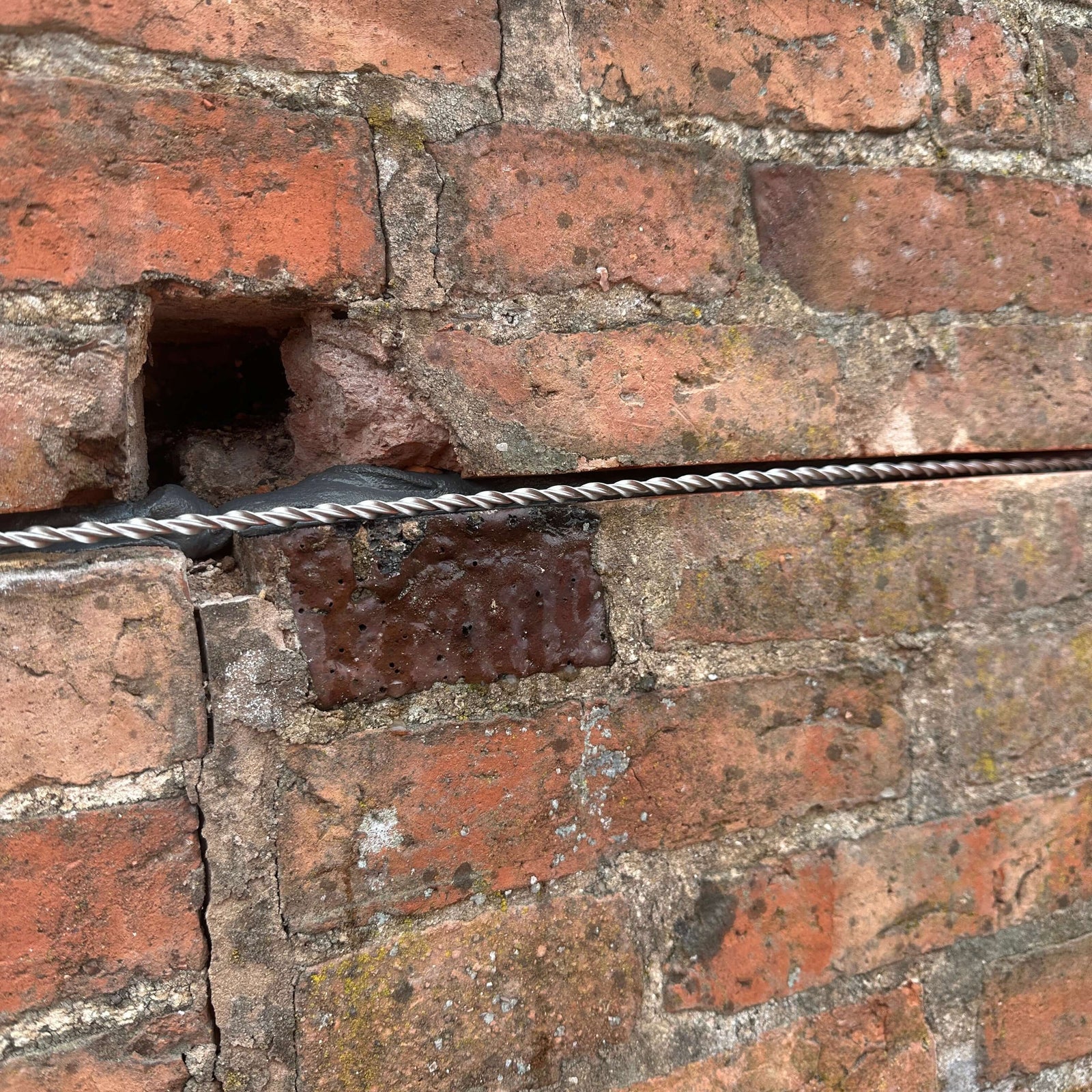 6mm Crack Stitching Helical Bars x 1m