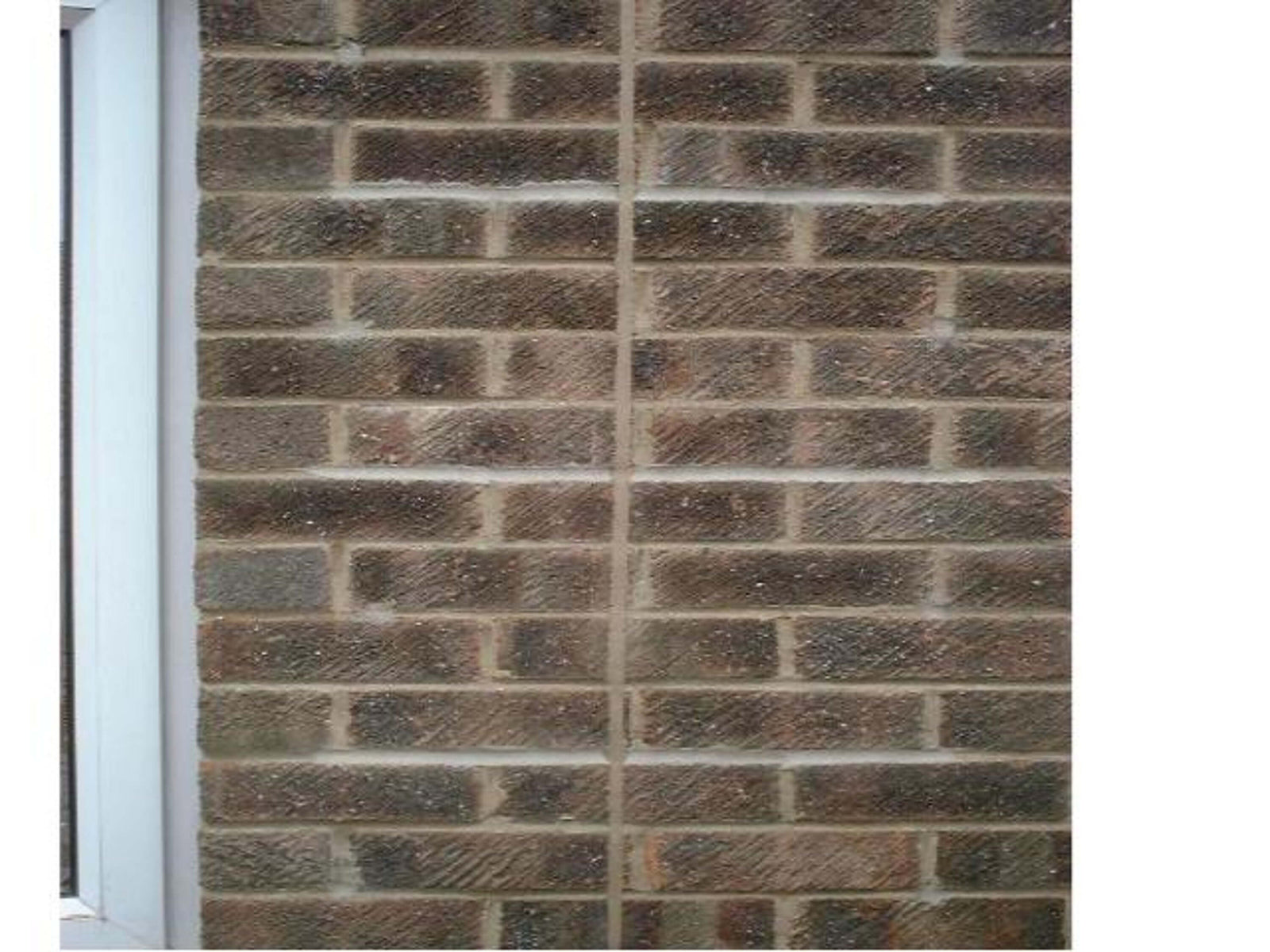 Helifix HeliBar stainless steel helical bars in conjunction with plastic debonding sleeves can be used to create a movement joint in an existing wall.