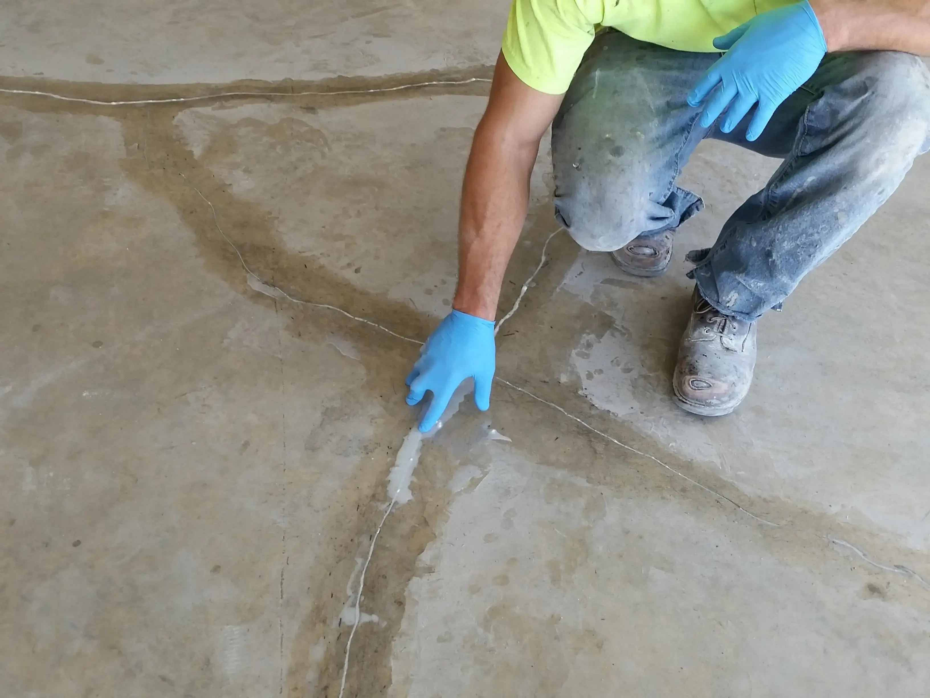 metoset Extreme - Concrete Patch Repair Mortar for repairing cracked concrete